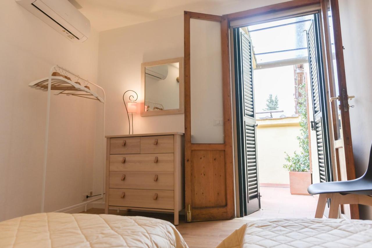 Un Terrazzo Sulla Magia Apartment Siena Exterior photo